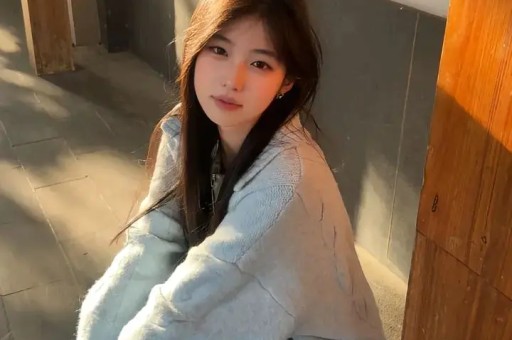 炸裂！司晓迪凌晨甩黑色吊带美照评论区从吃瓜到吐槽吵翻了天